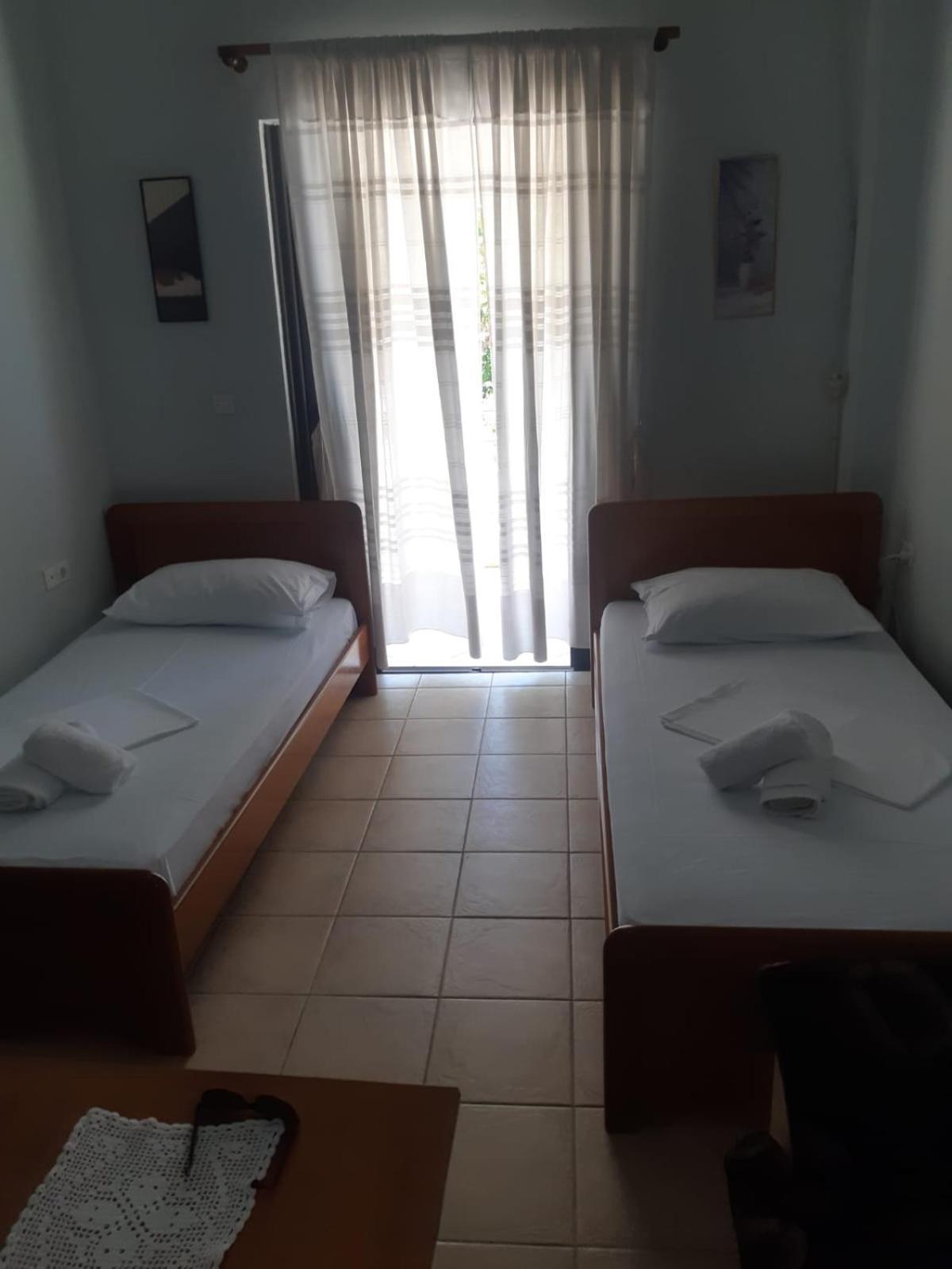 Mohito Beach Apartment 5 Sarandë Eksteriør bilde